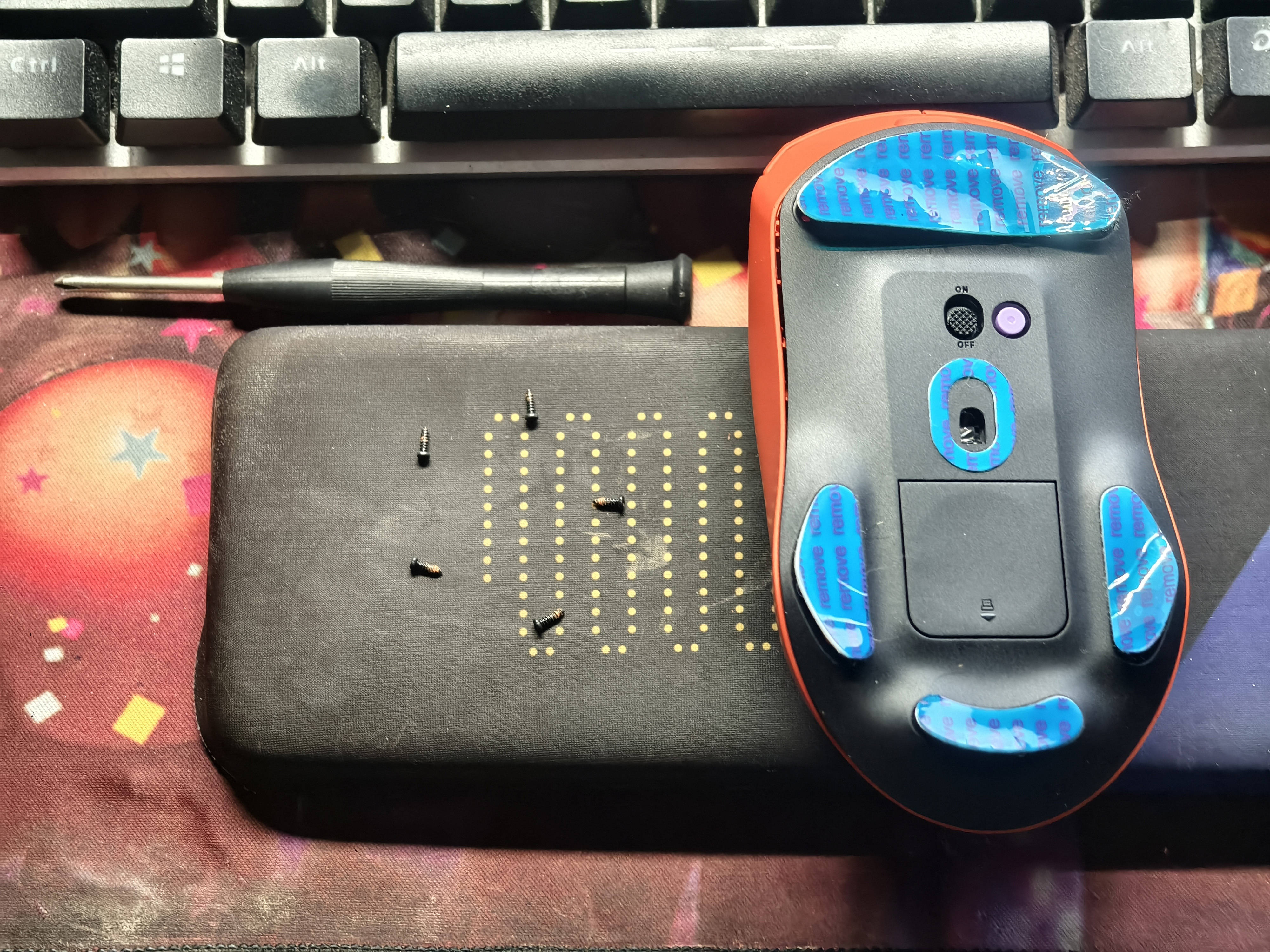 这个鼠标的颜色也太帅了吧!雷柏VT二代VT9焰影橙配色版体验分享