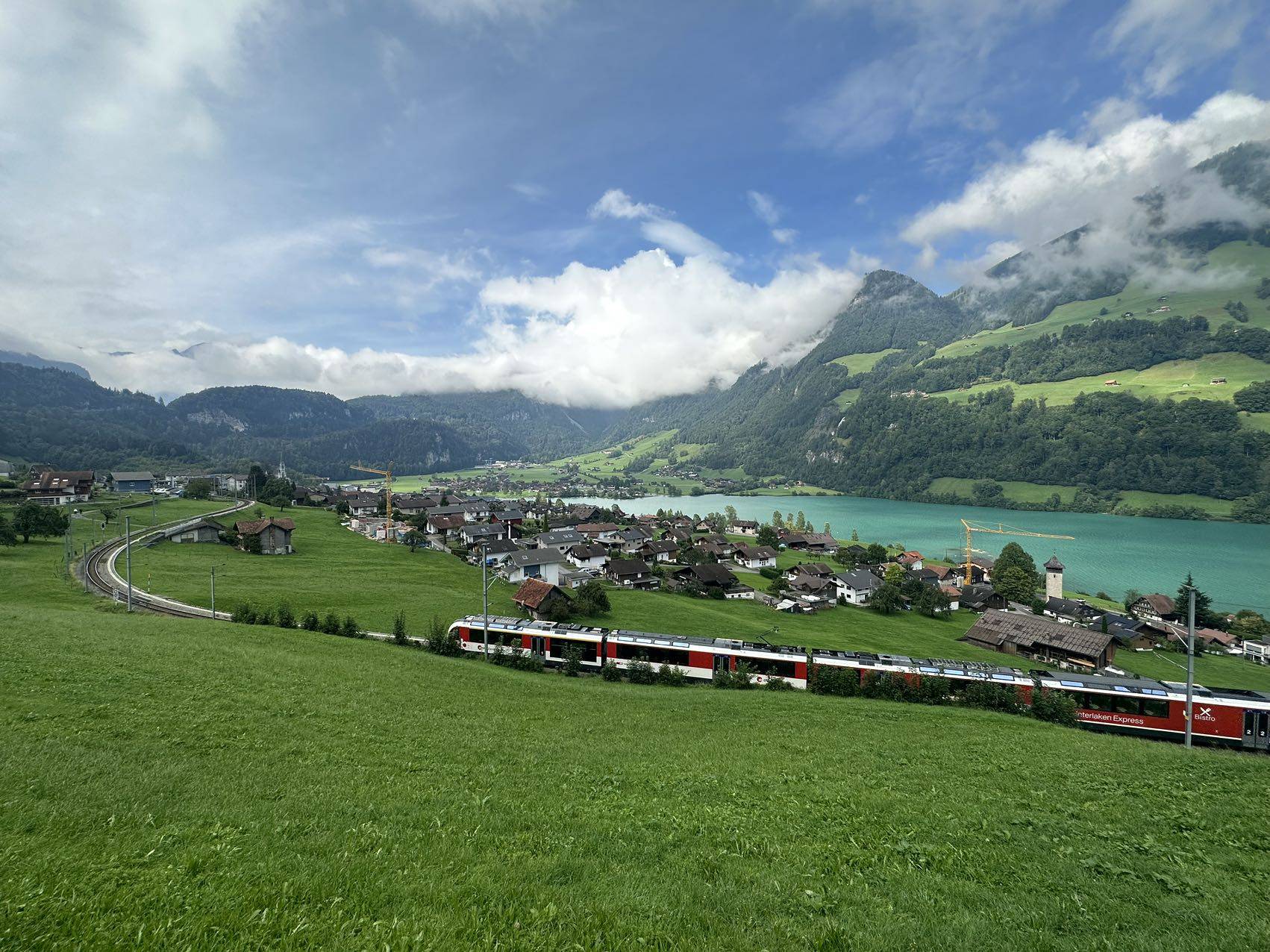 图片[2]-欧洲旅游突发心梗怎么办？这份“保命指南”请收好，能救命！ -华闻时空