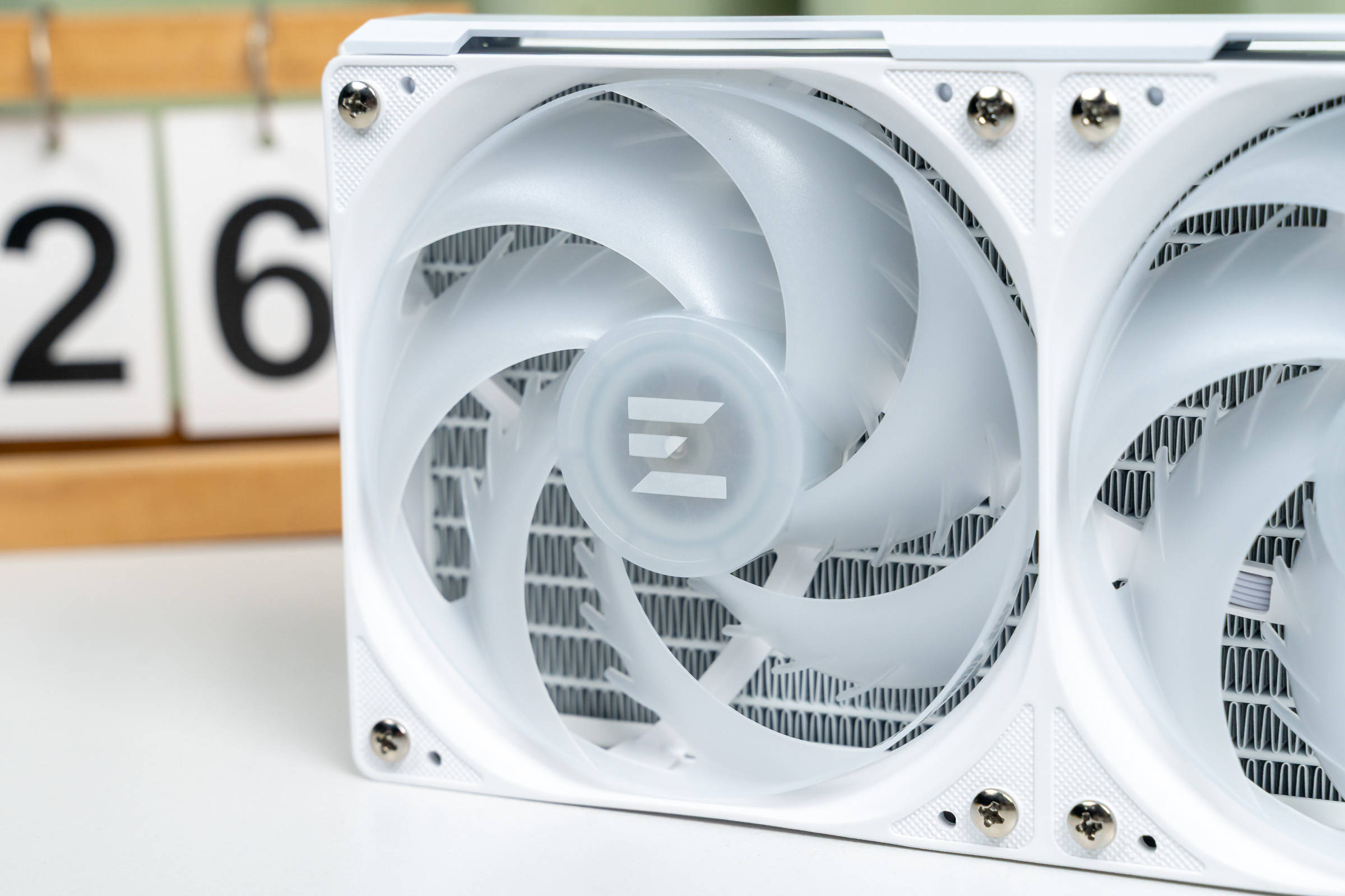 zalman思民的阿尔法2 SE A36水冷散热器：稳住本地AI运算的最后一步