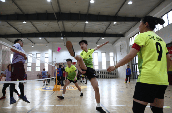 彩毽飞扬！2026 中国毽球公开赛（温州站）在鳌江火热开赛 