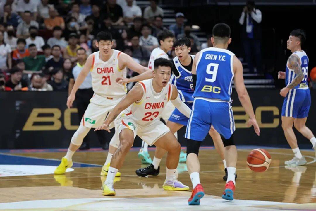 三分命中数破百！CBA本赛季本土球员首人！中国男篮最强锋卫