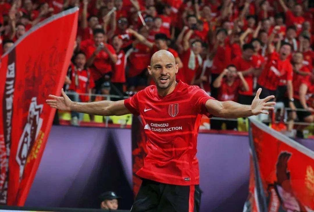 米特里策缺席引发生存大战！浙江保亚冠对阵蓉城冲冠，谁能破局？