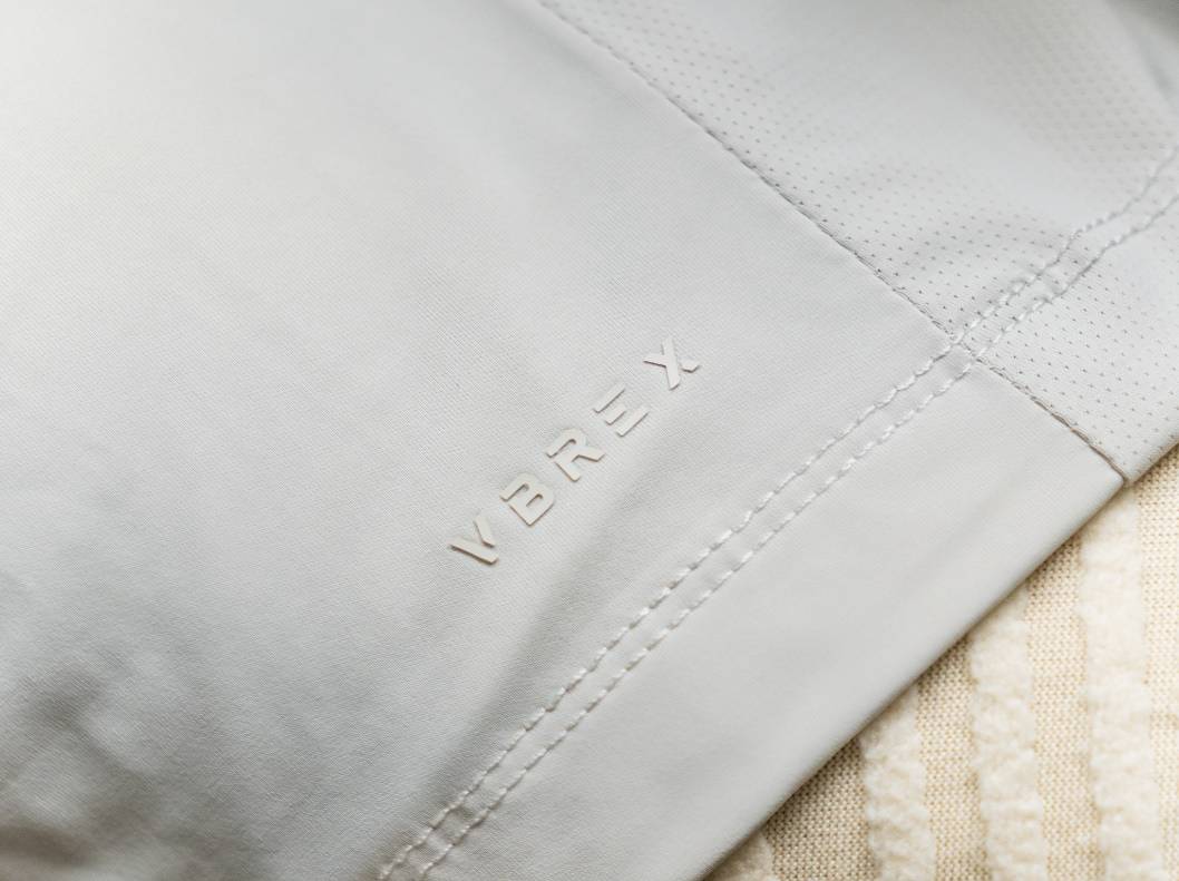 告别闷热与"次抛"—229元的Vbrex 竞速防晒衣，普通户外玩家测评感受