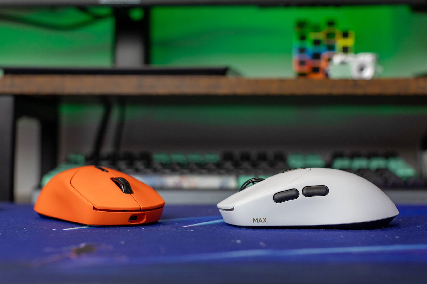 雷柏VT1/VT1MAX拆机实测，这49克分量里藏着哪些值得玩味的细节