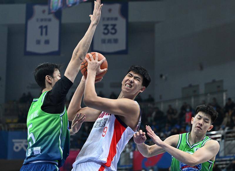 CBA最具进步球员候选人名单：徐昕遥遥领先