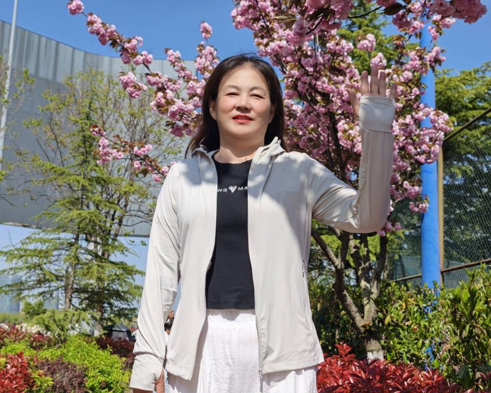 特级原纱防晒推荐：199元专业越野Vbrex防晒衣测评，UPF200+硬刚暴晒