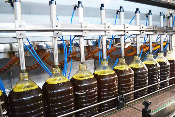 液体灌装机如何使油漆和涂料行业受益？