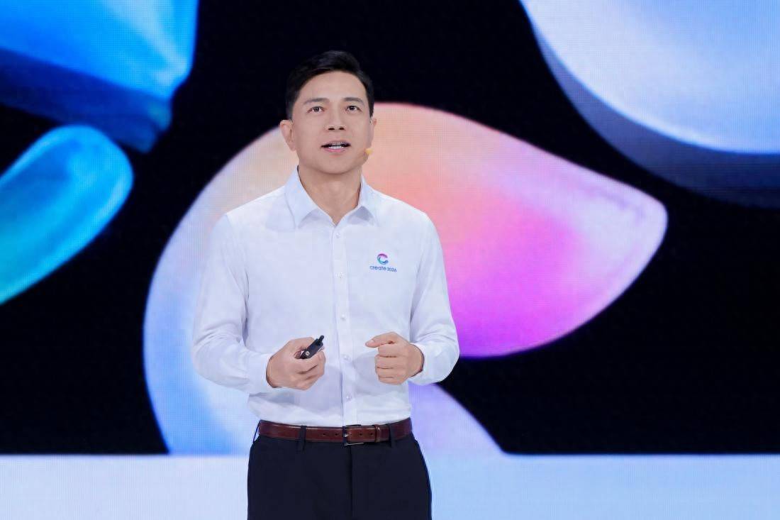 AI时代的度量衡来了：李彦宏首提“日活智能体数”（DAA）