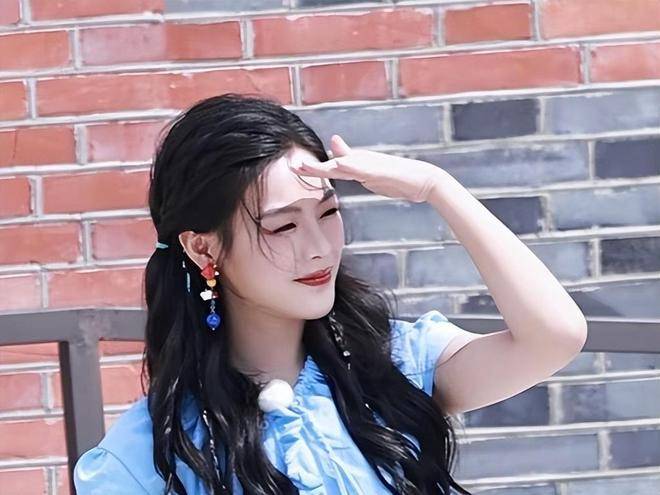 原创            王老吉给陈丽君打码，不是考虑不周而是缺乏尊重