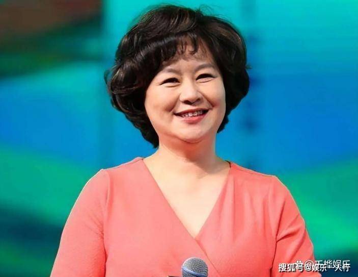 60岁鞠萍姐姐6月1日将正式退休，担任少儿节目主持人42年，带走了一代人的电视童年记忆《七巧板》封面图