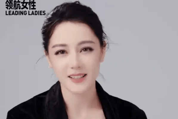 迪丽热巴分享30岁后感悟：不急于进组盼演正向角色