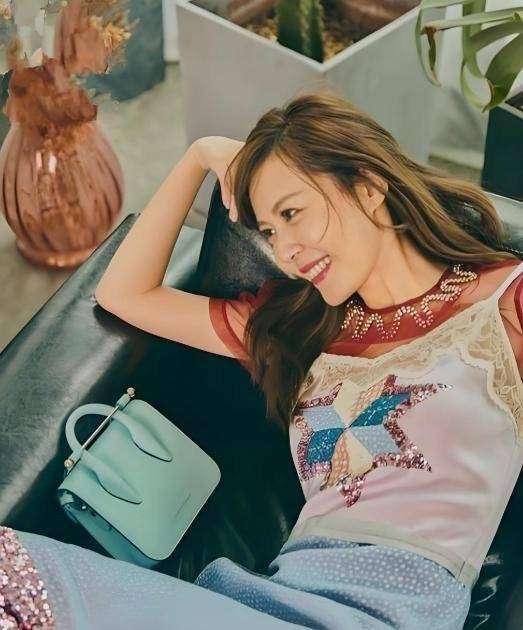 原创            李金铭农村综艺被婆婆强留，10年后那家人还在发她，意外曝光真实原因