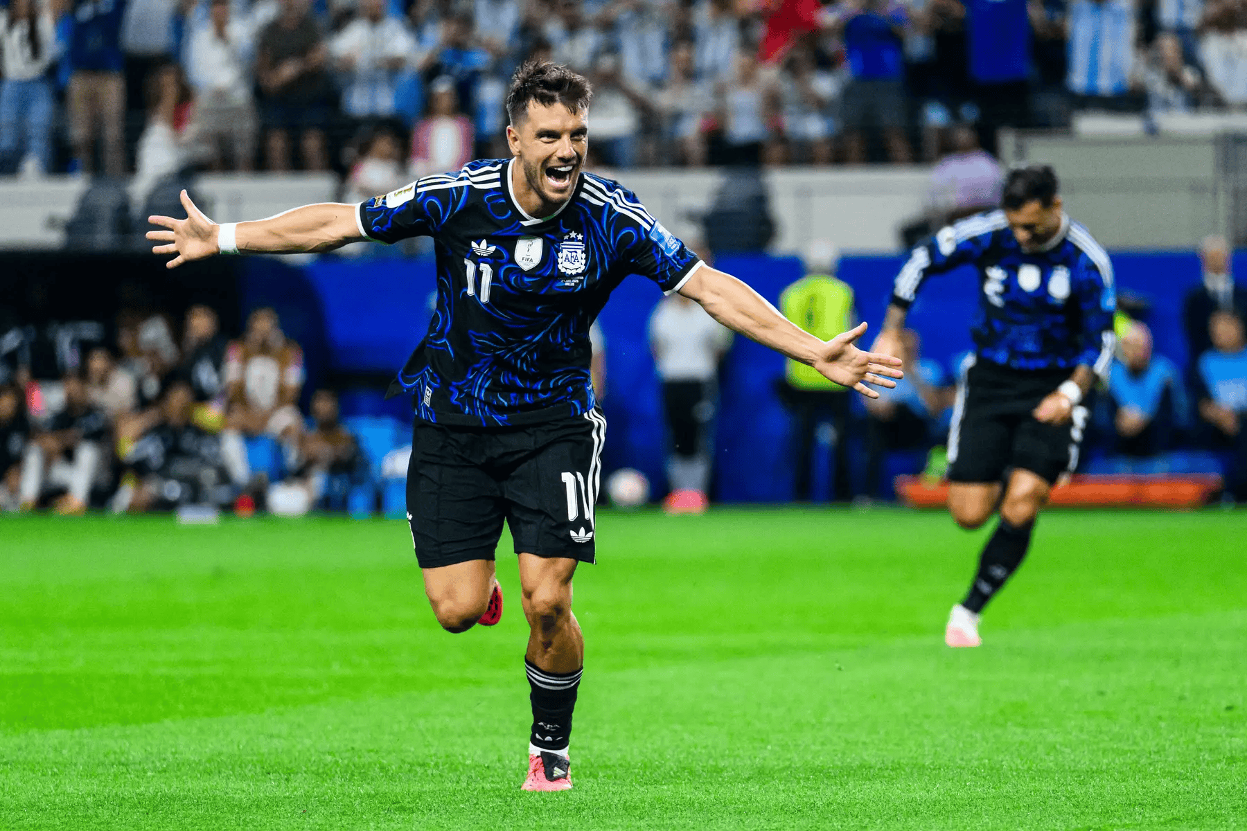 世界杯-3战全胜！洛塞尔索任意球破门劳塔罗点射 阿根廷3-1约旦