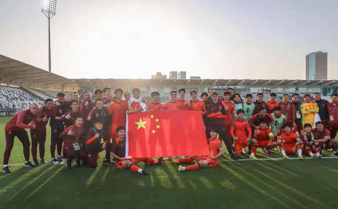 国足将在9月集训与乌兹别克斯坦进行热身赛，年轻一代备受期待