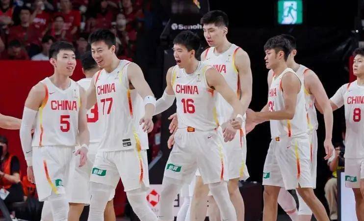 今晚中国男篮迎战格鲁吉亚，传来4佳1不利消息，有望取得两连胜