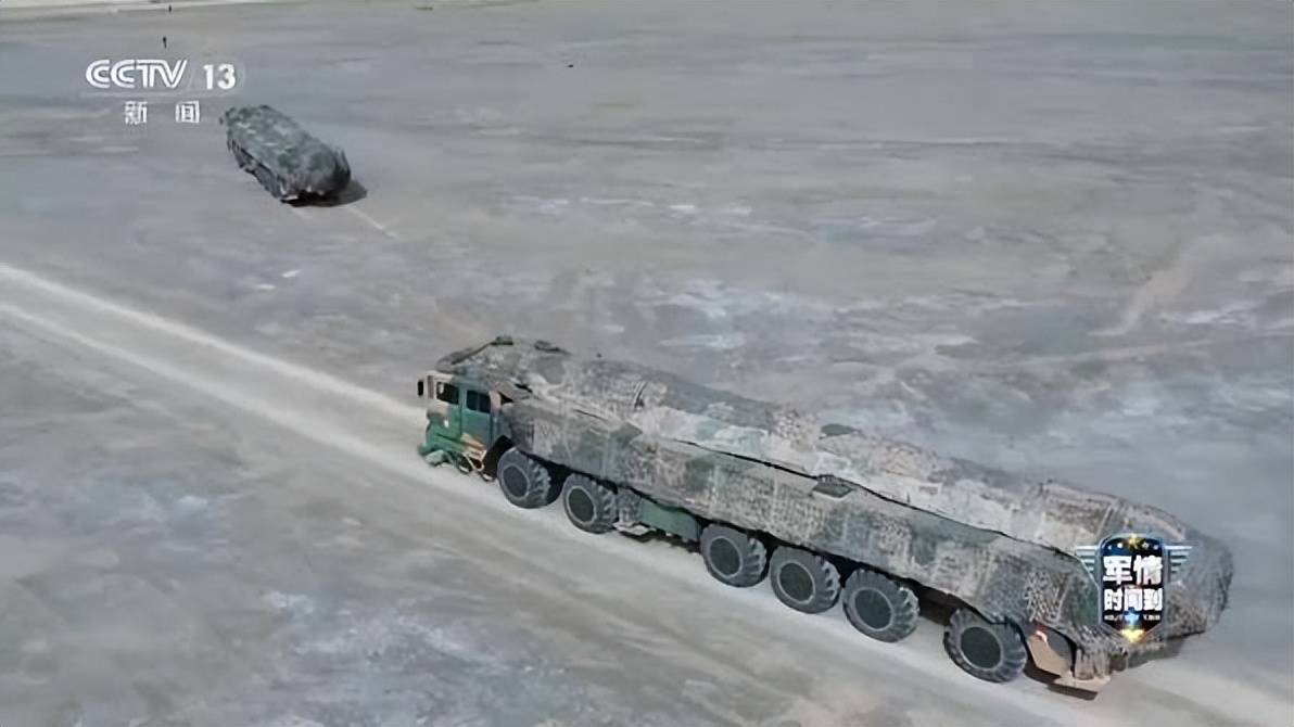 美俄看了直摇头!东风26乡间公路停车就射,全球仅中国玩得转_能力_方位_技术