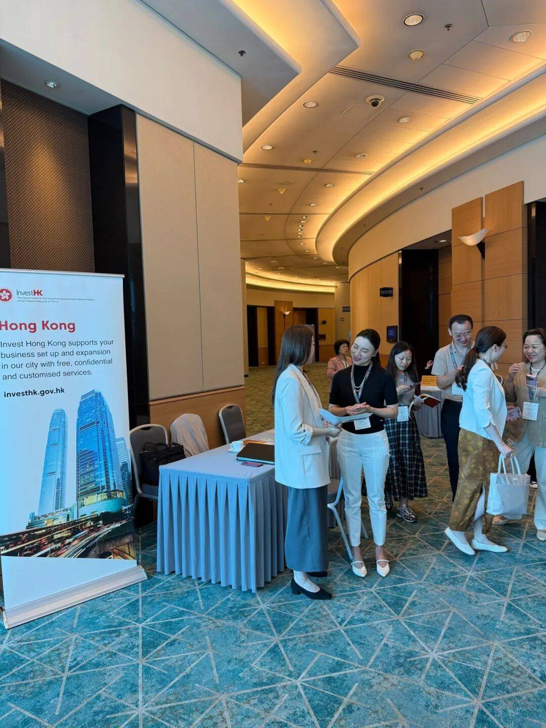 借港出海,链通全球:香港投资署助力中医药企业把握国际化黄金窗口期(图4) 借港出海,链通全球:香港投资署助力中医药企业把握国际化黄金窗口期(图4)