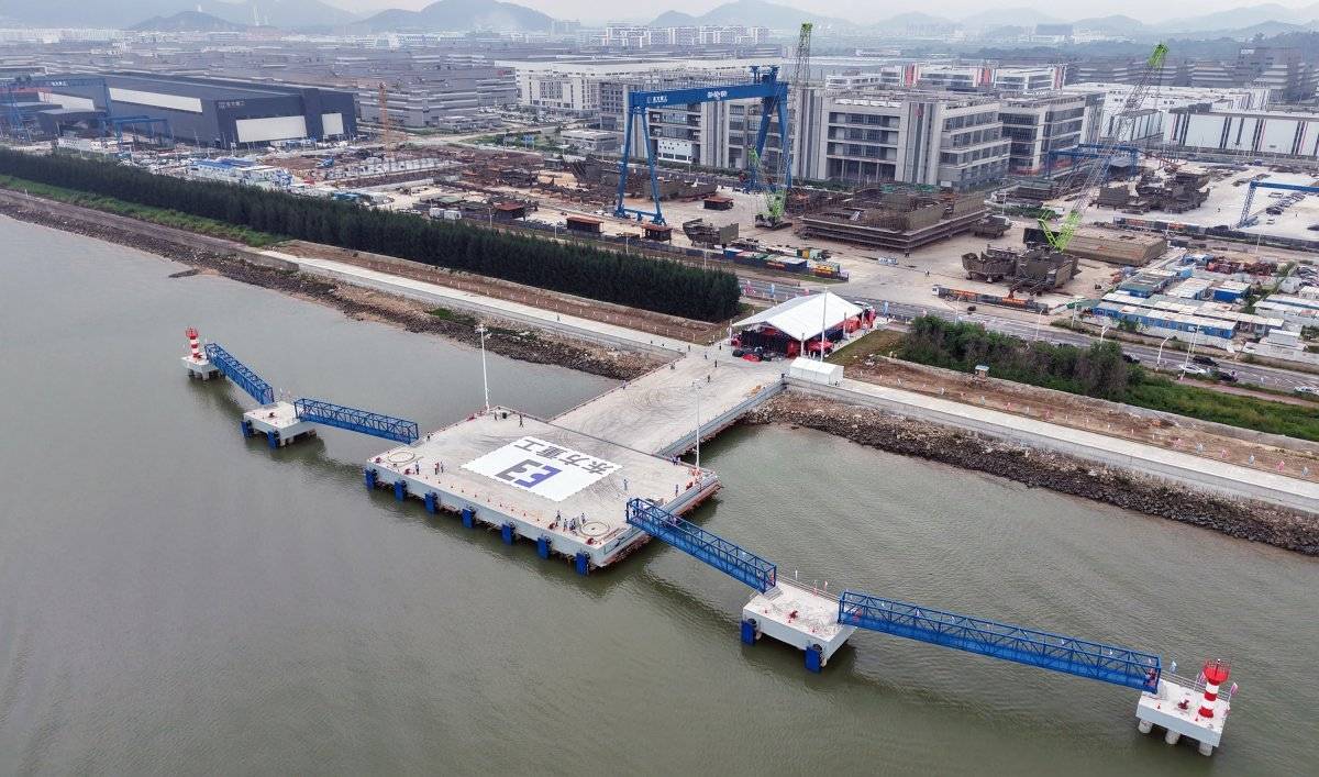 赋能珠海海洋经济高质量发展，东方重工2万吨级通用码头完工(图1)