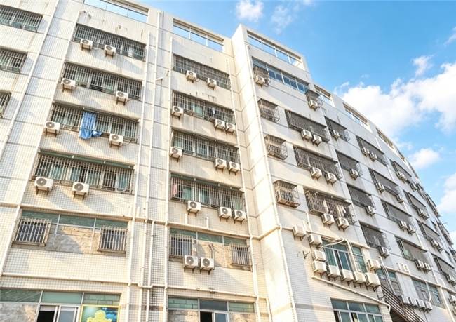 深圳工业法拍逆势上扬!龙岗康美思数码城1.17亿接棒上拍(图3) 深圳工业法拍逆势上扬!龙岗康美思数码城1.17亿接棒上拍(图3)