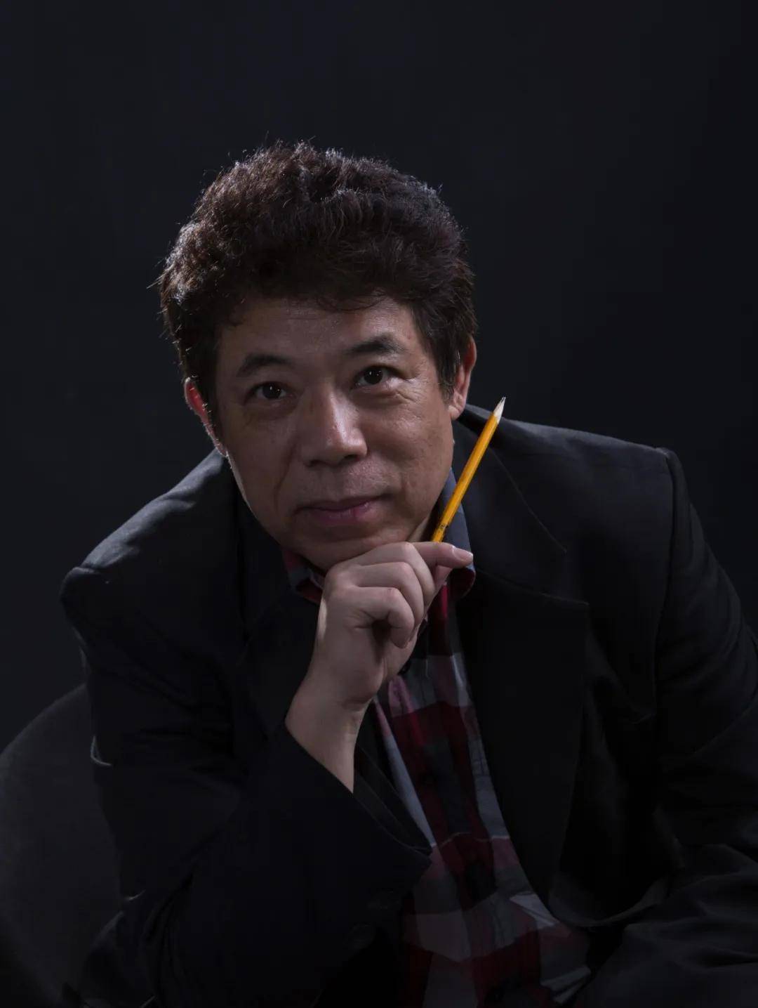 山水有生意，笔墨见精神：论画家邱汉桥山水画中的生命意识