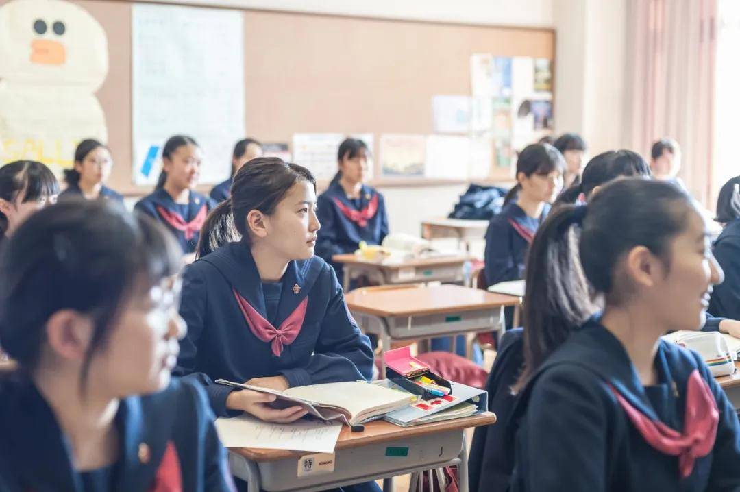请输入图片描述