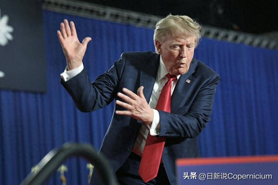 原创            人还没走茶就凉了，白宫官员赶在选举接连跳槽，特朗普连失大将