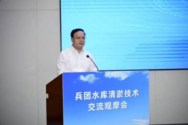 “重器浚河湖,碧水润兵团”水库清淤观摩会在新疆成功举办(图1) “重器浚河湖,碧水润兵团”水库清淤观摩会在新疆成功举办(图1)