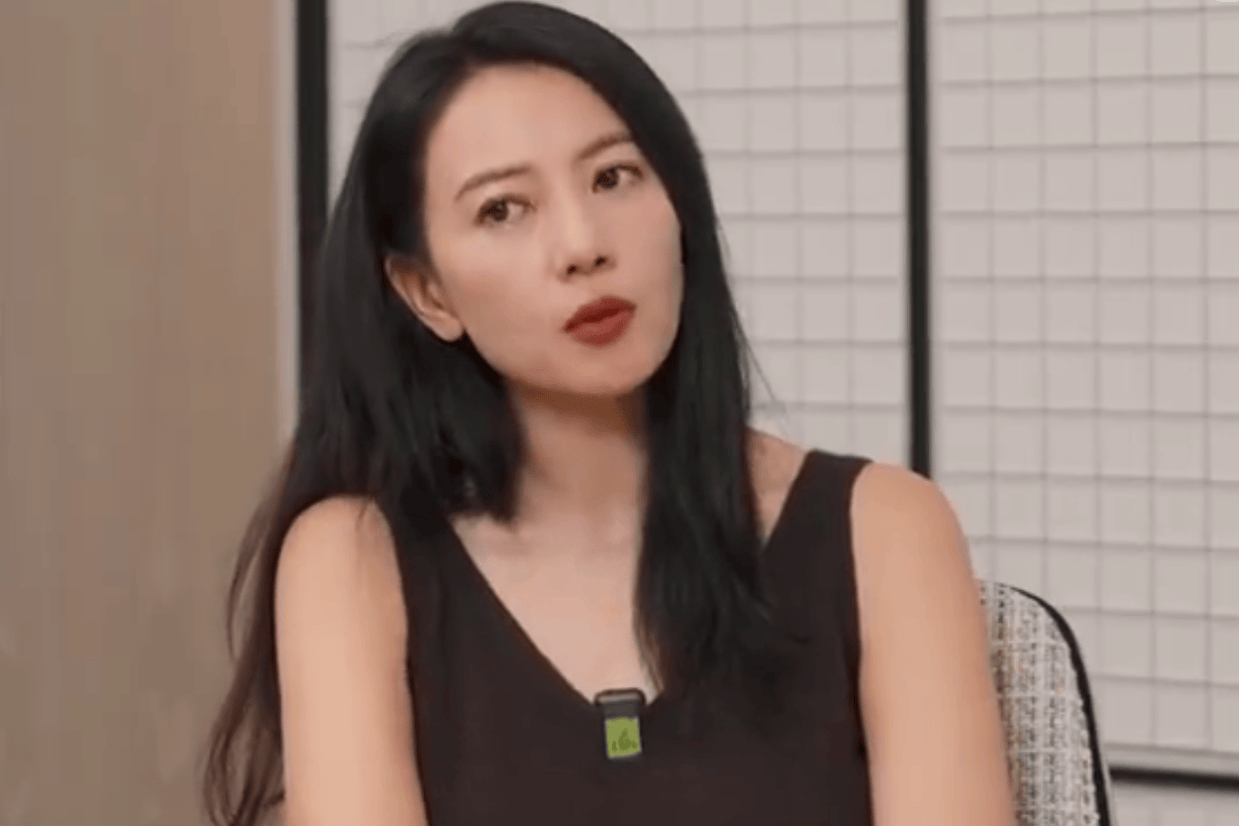 高圆圆自曝婚后几年痛苦：事业停摆致自我莫名否定