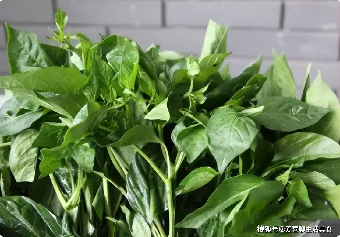 _补钙喝哪种牛奶好_补钙喝纯牛奶有用吗