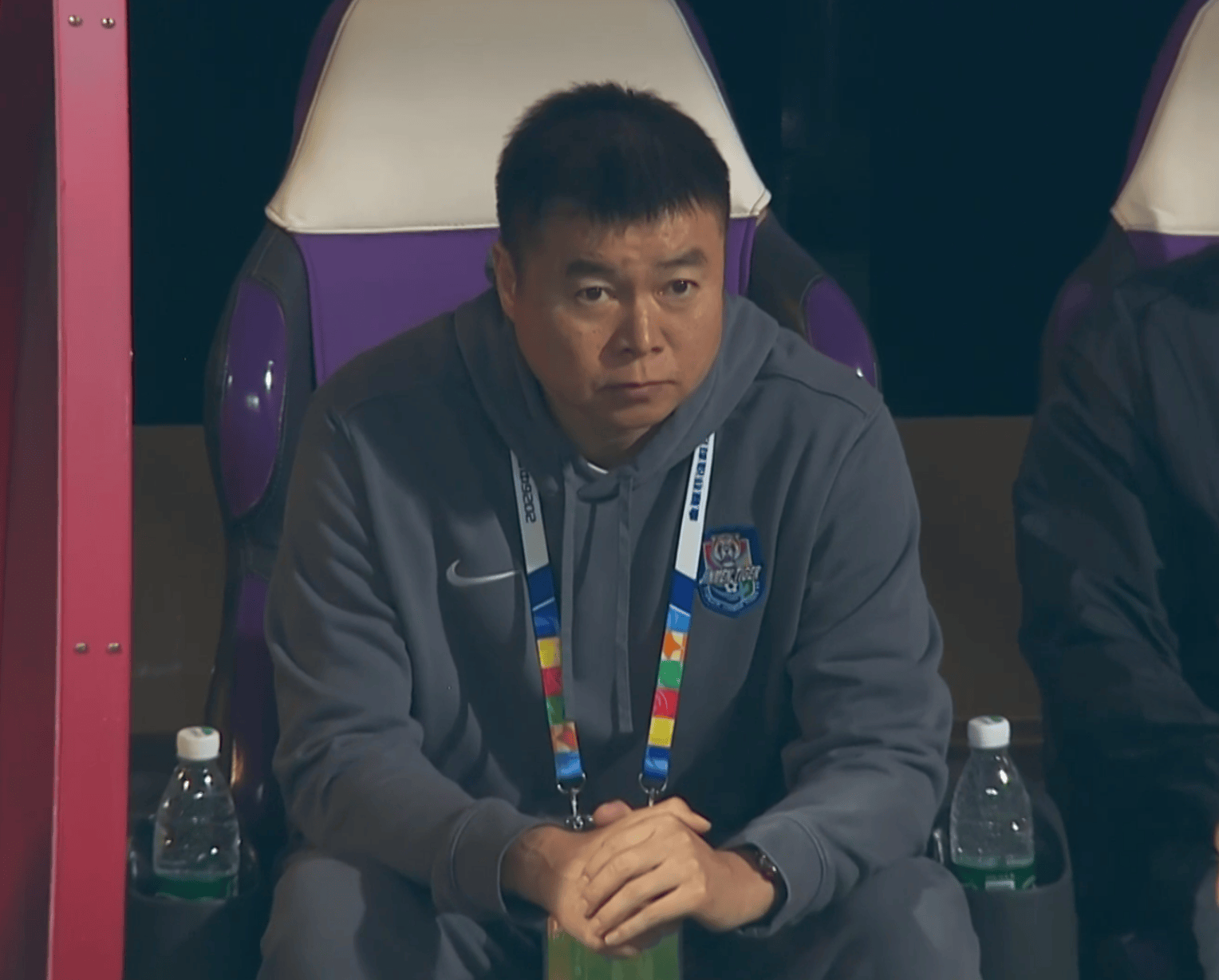 随着河南1-1绝平三镇，津门虎1-0铁人，中超最新形势：降级队5选2