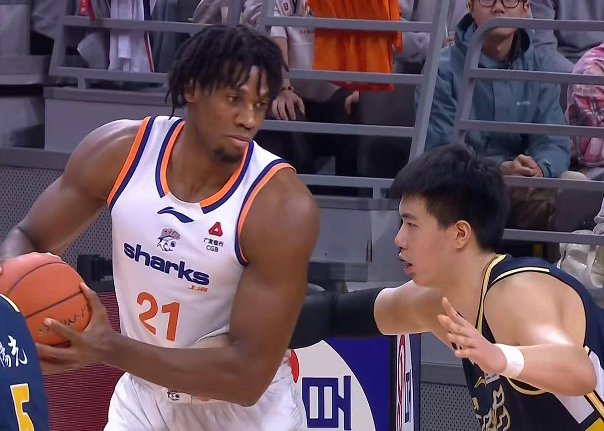 开始抢人！NBA全明星后卫或被沪粤看中，这才是夺冠的底牌？