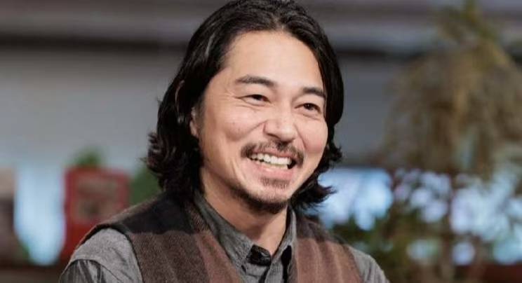 东出昌大自认轻浮 担忧再犯错将独自闯荡演艺圈