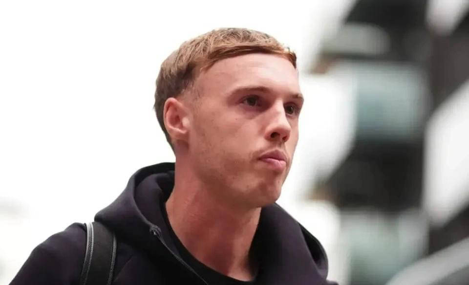 原创
            身体超负荷！切尔西明星科尔-帕尔默退出英格兰国家队 本赛季表现抢眼