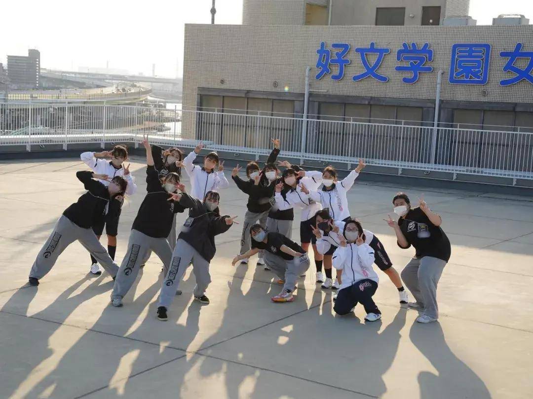 请输入图片描述 请输入图片描述