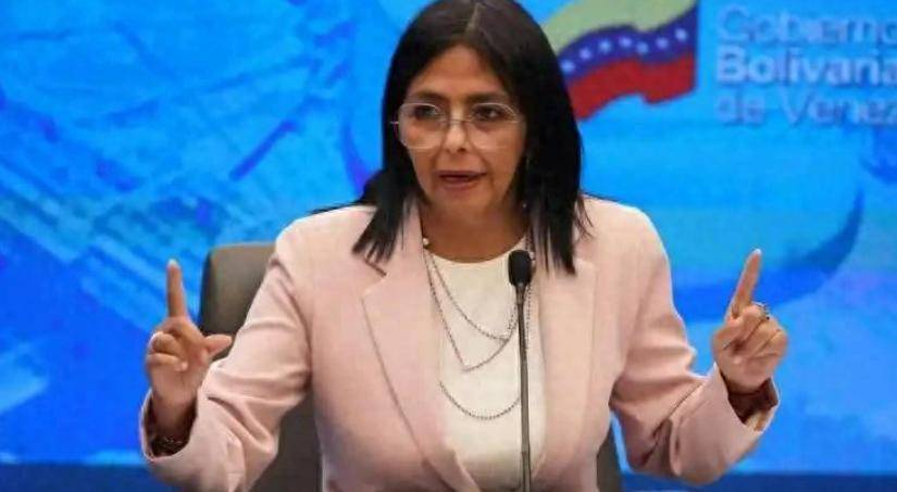 马杜罗被抓美国不换政府，委内瑞拉副总统留下来签协议，真正目标浮出水面