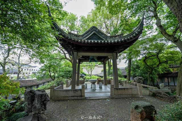 国庆出游为何花钱买罪受?真相扎心:成年人只是急需逃离两点一线(图7) 国庆出游为何花钱买罪受?真相扎心:成年人只是急需逃离两点一线(图7)