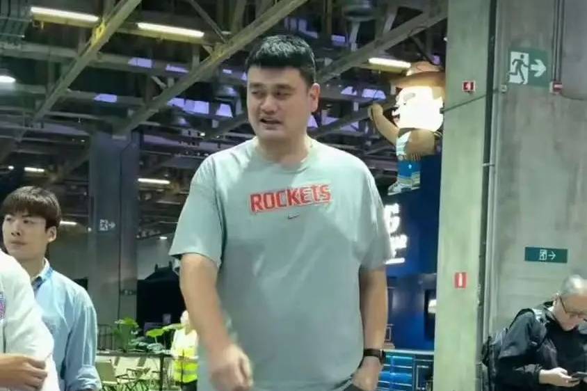抵达澳门，姚明发声，正式上任，亮相新岗位，联手昔日队友