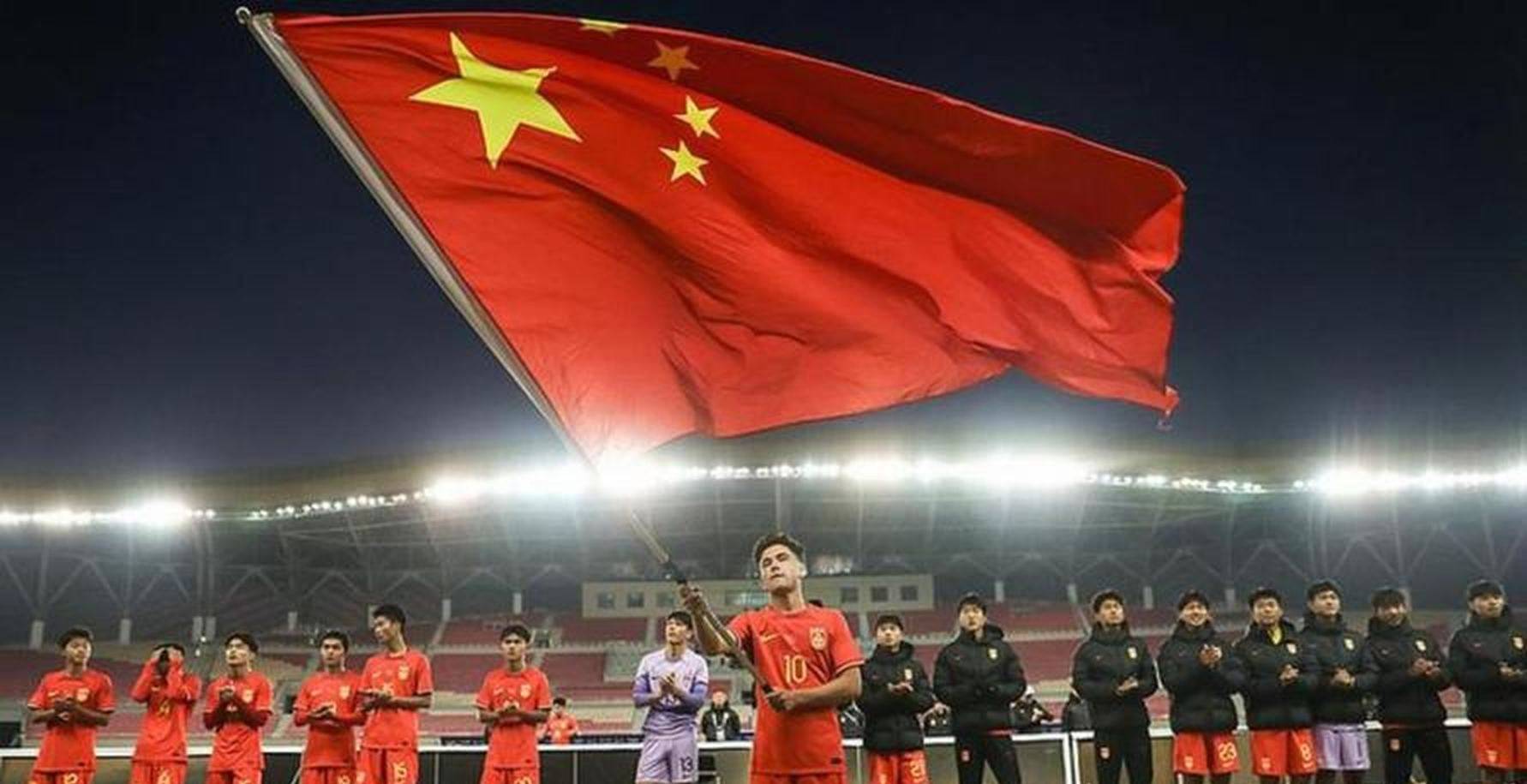 10.8日：U17金童奖艾比布拉沉寂一年后发声，以热爱奔赴梦想，下赛季有望代表成都蓉城