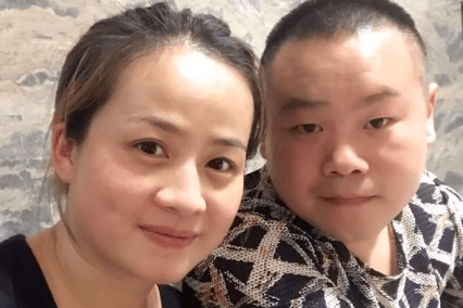 岳云鹏妻子参股公司卷入借贷纠纷，法院已公告送达开庭通知