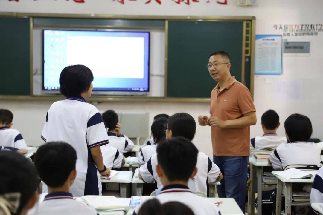 张根银.JPG
