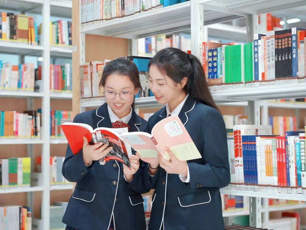 图书馆 (3).jpg
