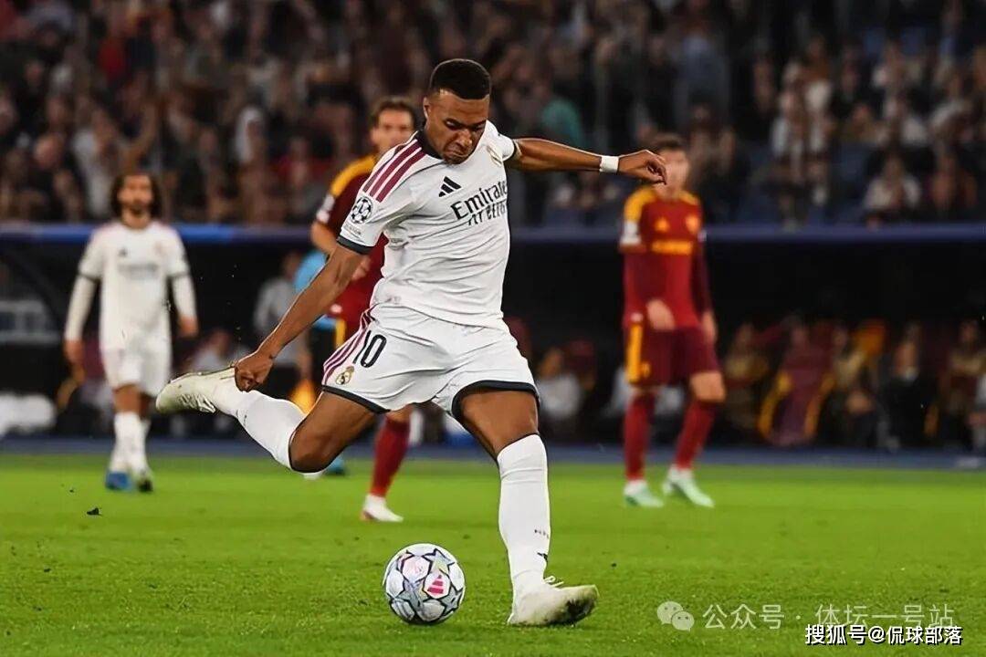 原创
            随着巴黎4-2曼城，皇马4-3罗马，利物浦6-3，维拉6-0，欧冠最新积分榜：巴萨第2