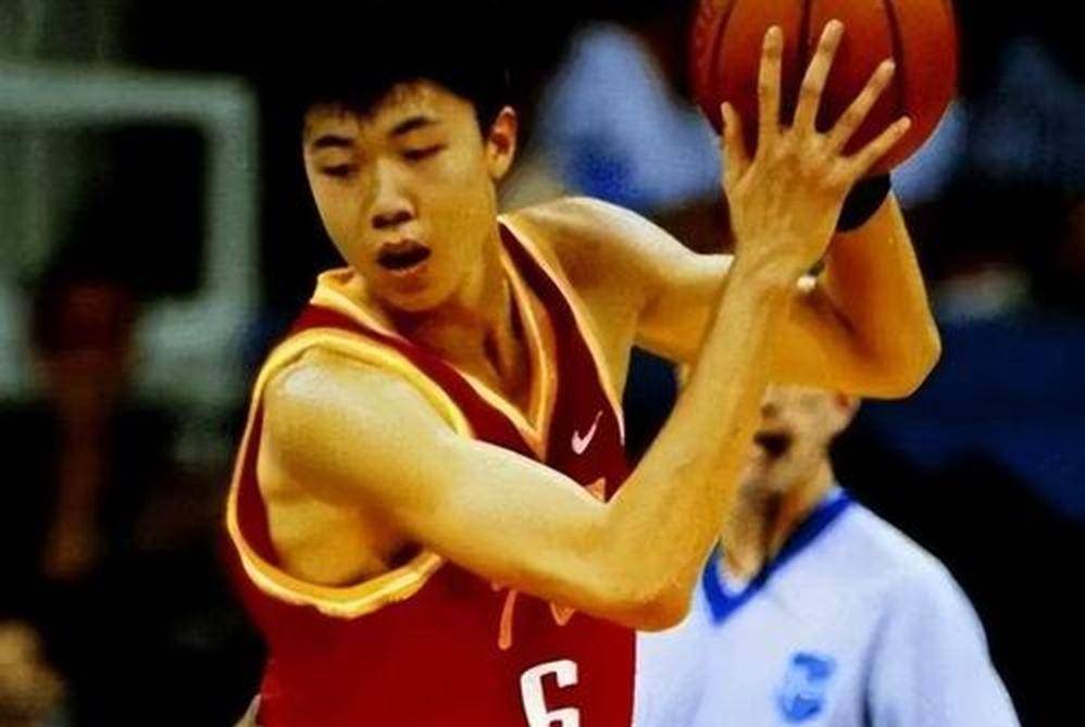 10月16日：李元伟自传记述王治郅被封杀四年半真相，非背叛而是篮协进退失据
