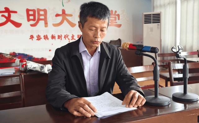 薪火赓续文脉 笔墨续写新篇——鄂州市华容区芦林风读写学会第二届换届大会圆满召开(图11)