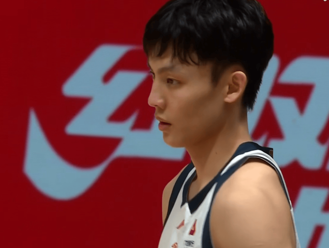 宏远速递！徐杰病愈请缨打上海，陈老板做重要决定，徐昕拉胯创纪录
