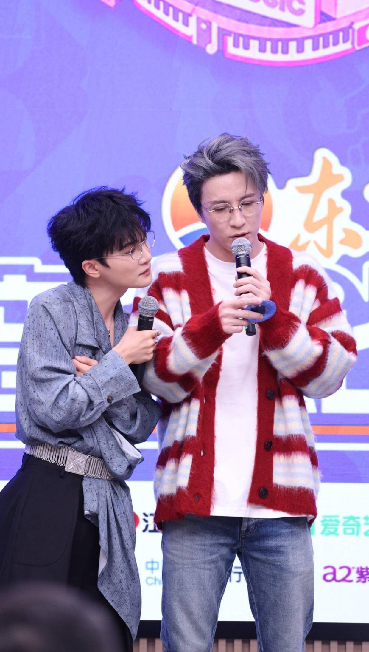 《音乐缘计划3》发布会趣事多：刘宇宁力荐黄子弘凡当“人形闹钟”，周深容祖儿互夸停不下来