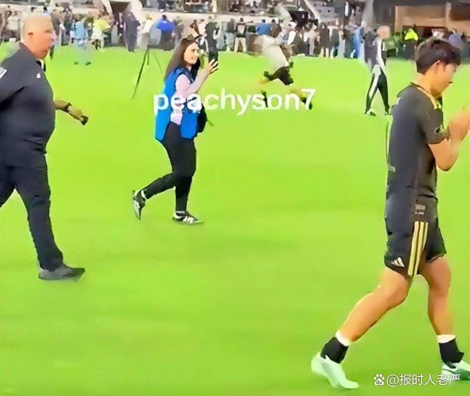 10.28日：洛杉矶球迷冲孙兴慜喊中文你好，韩国人扭头怒视，球迷举报要求禁赛，英媒定