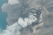 印尼火山喷发致17万旅客滞留