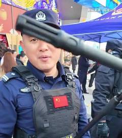 “这枪咋卖？”民警：“不卖！” 