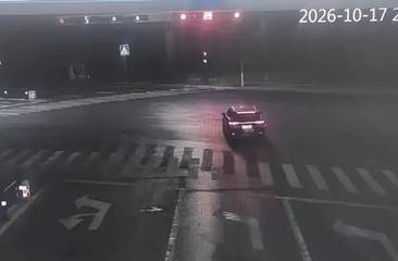 问界M9榆林撞击起火，否认电池爆燃，留给增程车的安全冗余思考